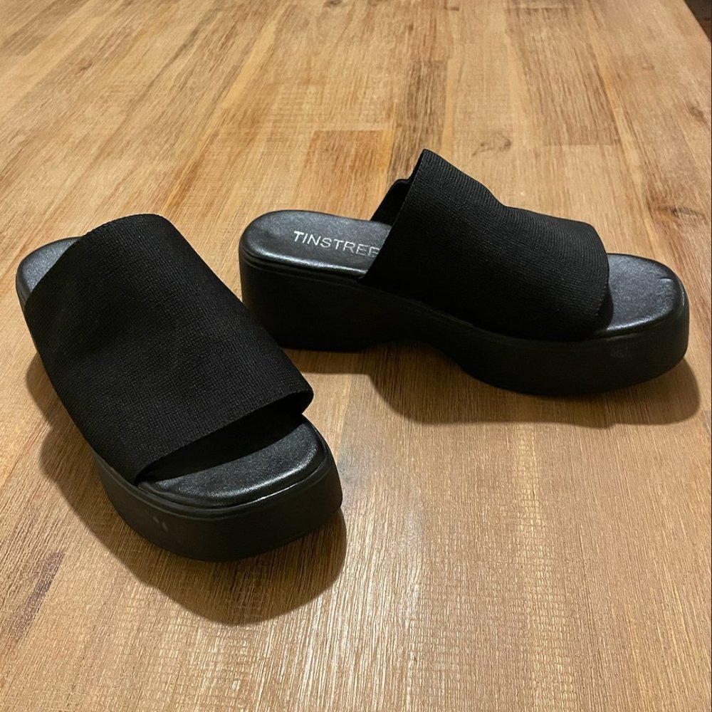 Tinstree Chunky Black Platform Sandal Slide